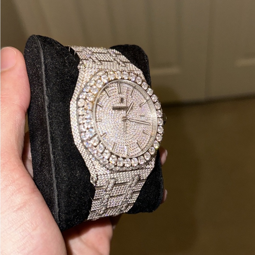 AP Bussdown Watch